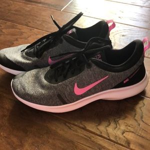 Brand New NBW Women's Nike Flex Experience 8 sz 11